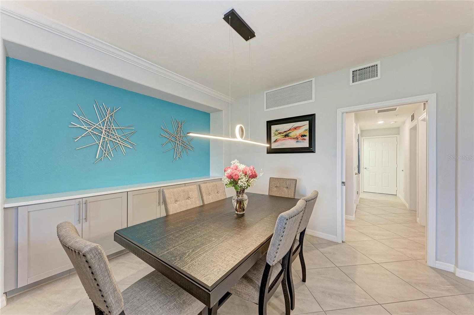 Image 15 of 90 For 18117 Gawthrop Drive 101