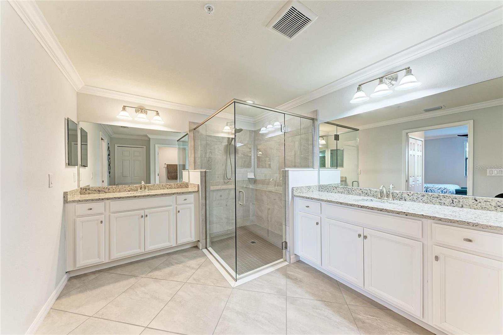 Image 21 of 90 For 18117 Gawthrop Drive 101