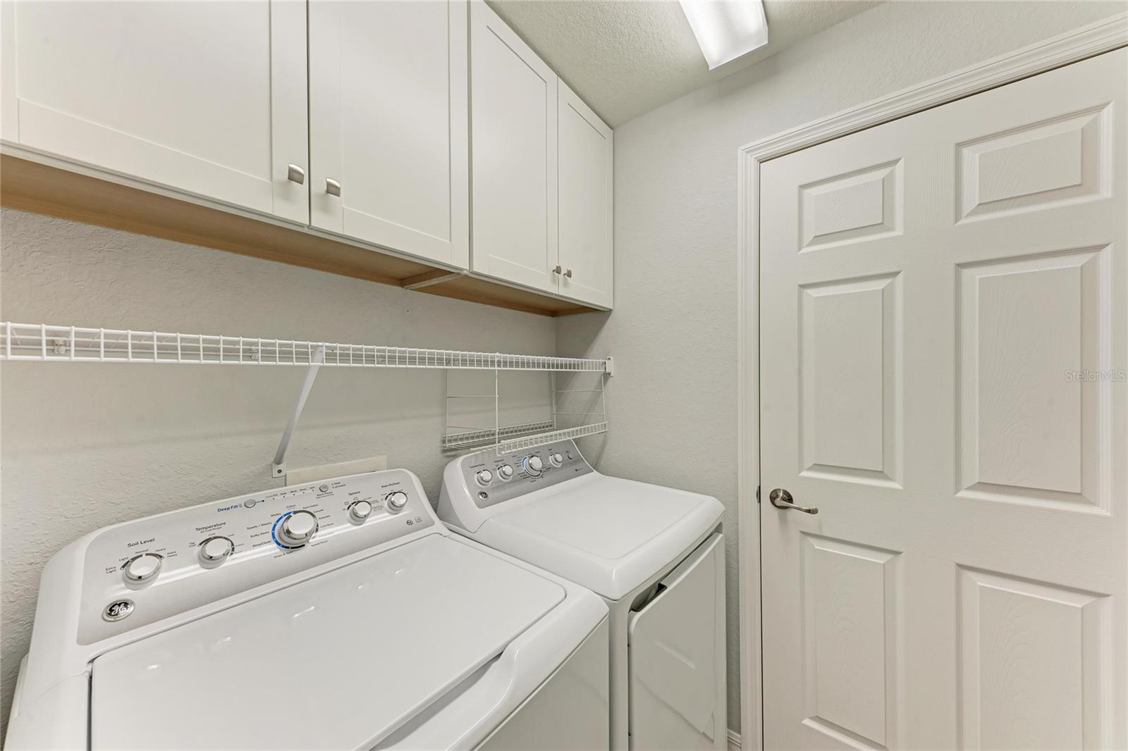 Image 29 of 90 For 18117 Gawthrop Drive 101