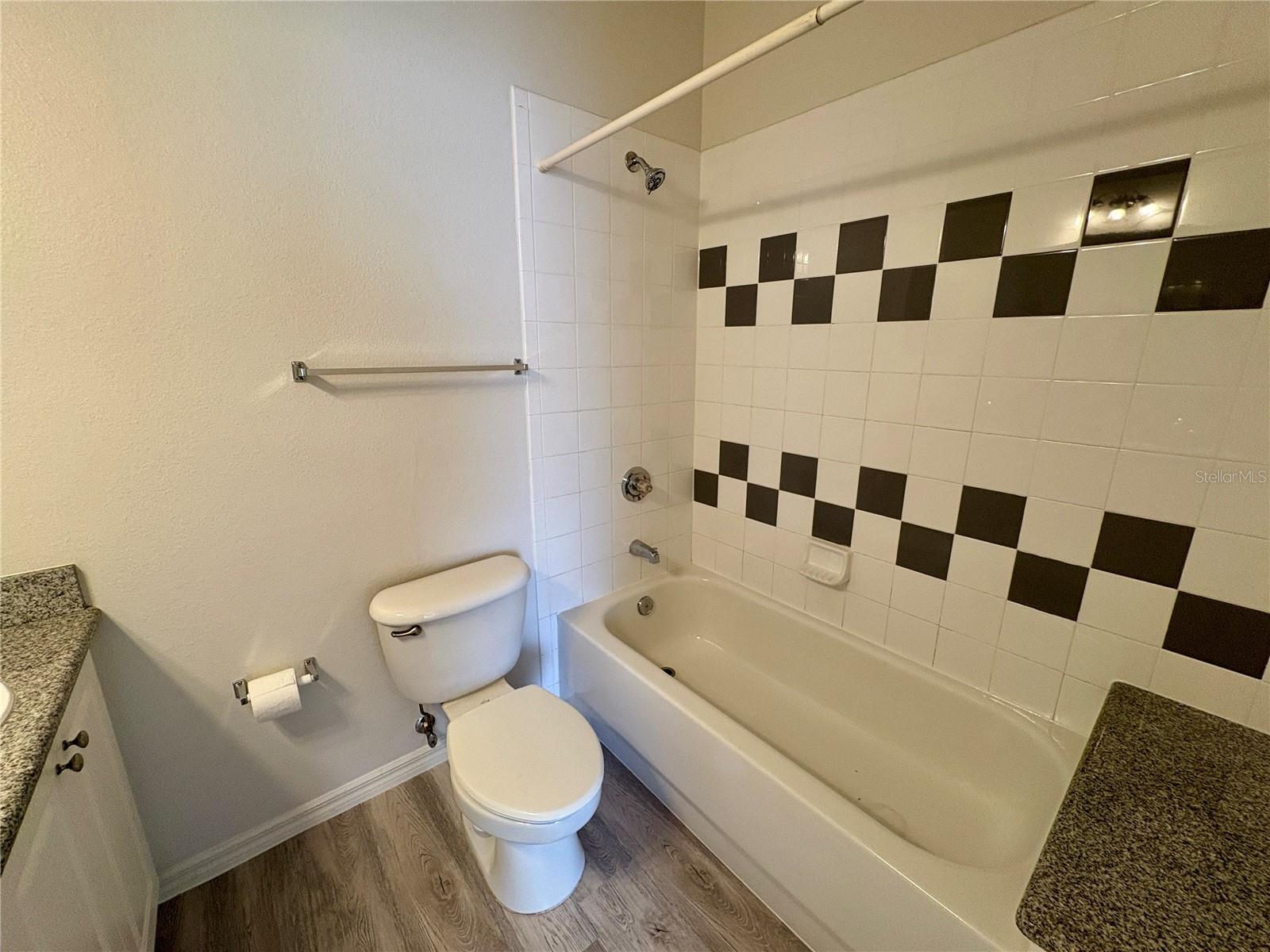 Image 22 of 25 For 7559 Plantation Circle 7559