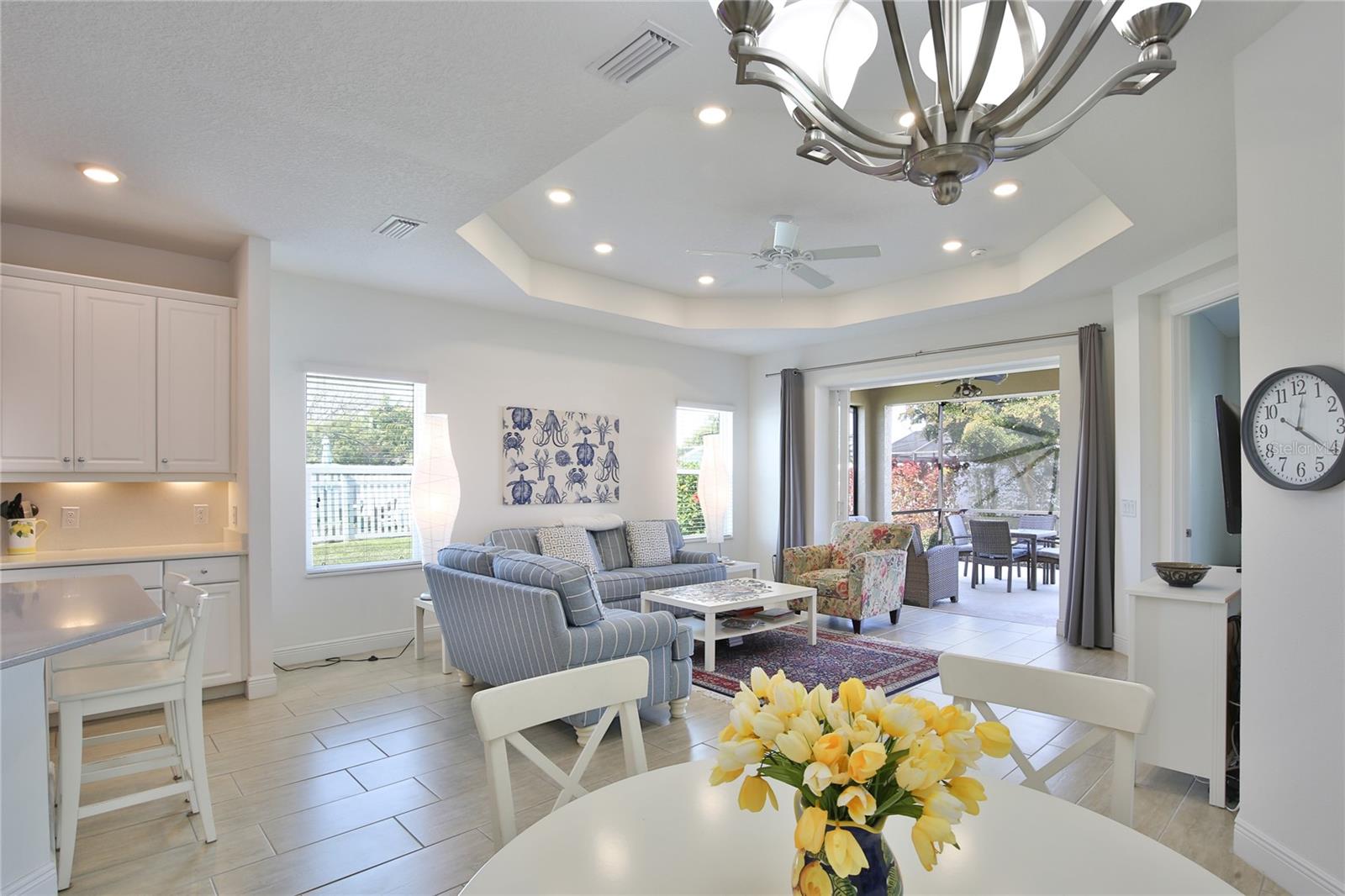 Image 11 of 40 For 7016 Playa Bella Drive