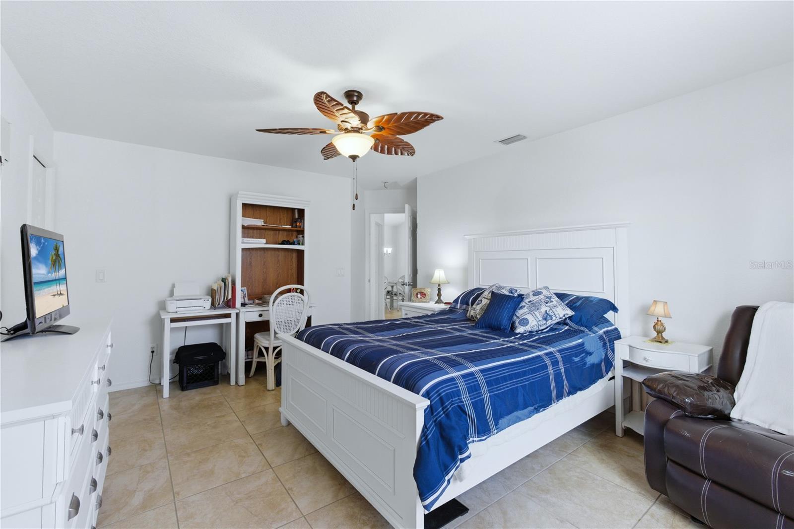 Image 14 of 31 For 2198 Hopwood Road