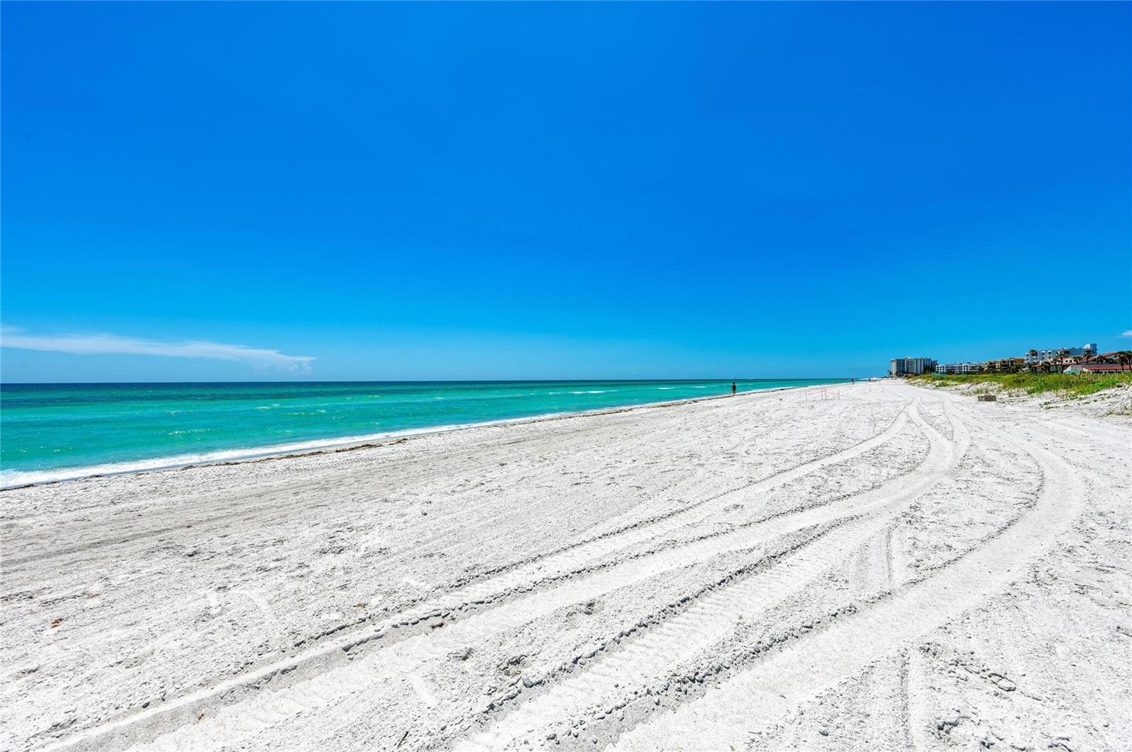 Image 19 of 29 For 4420 Exeter Drive 307