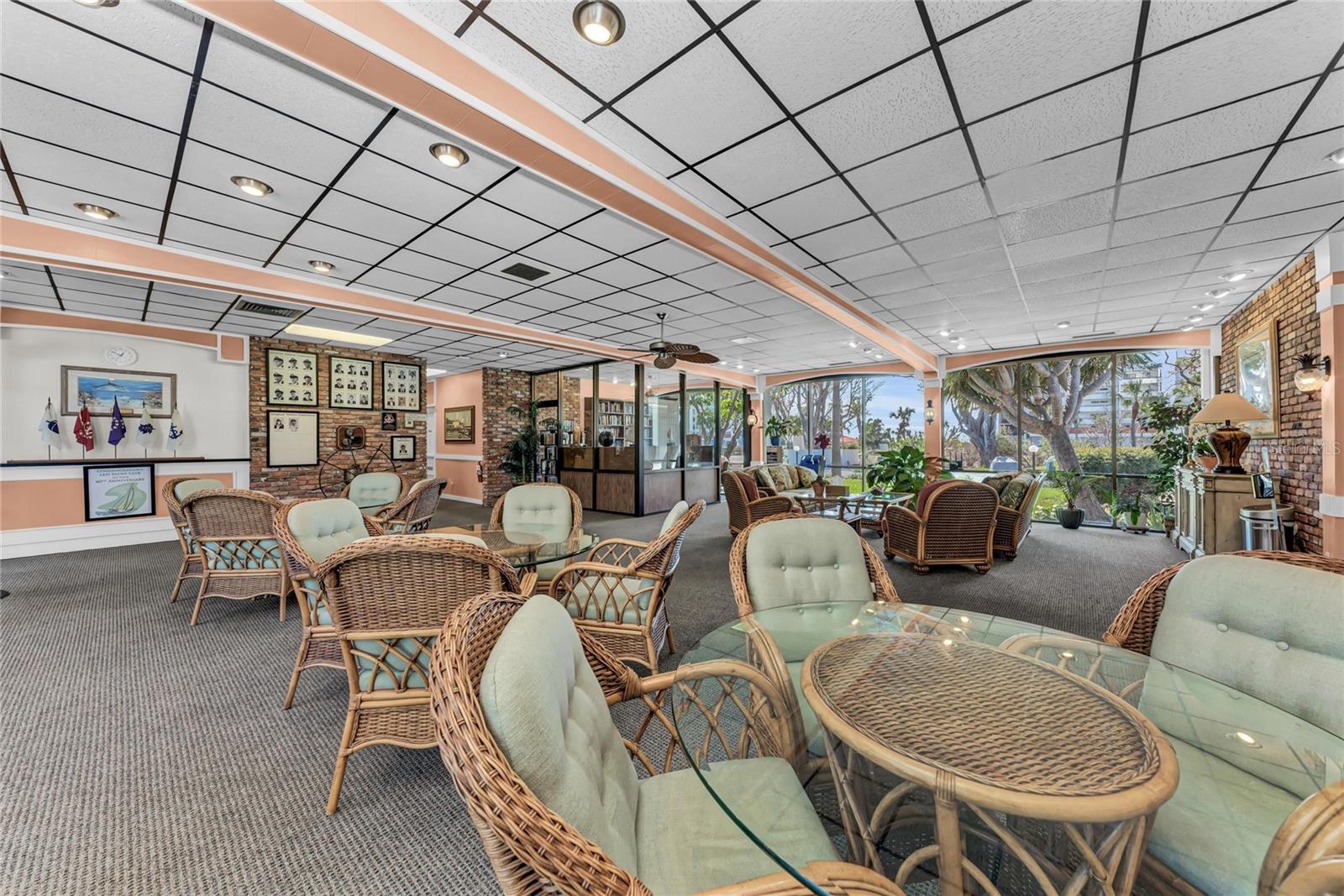 Image 24 of 29 For 4420 Exeter Drive 307