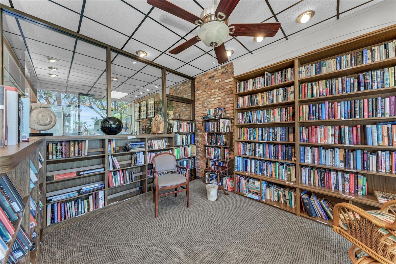 Image 25 of 29 For 4420 Exeter Drive 307