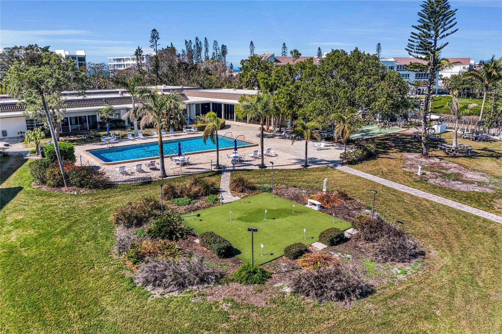 Image 27 of 29 For 4420 Exeter Drive 307