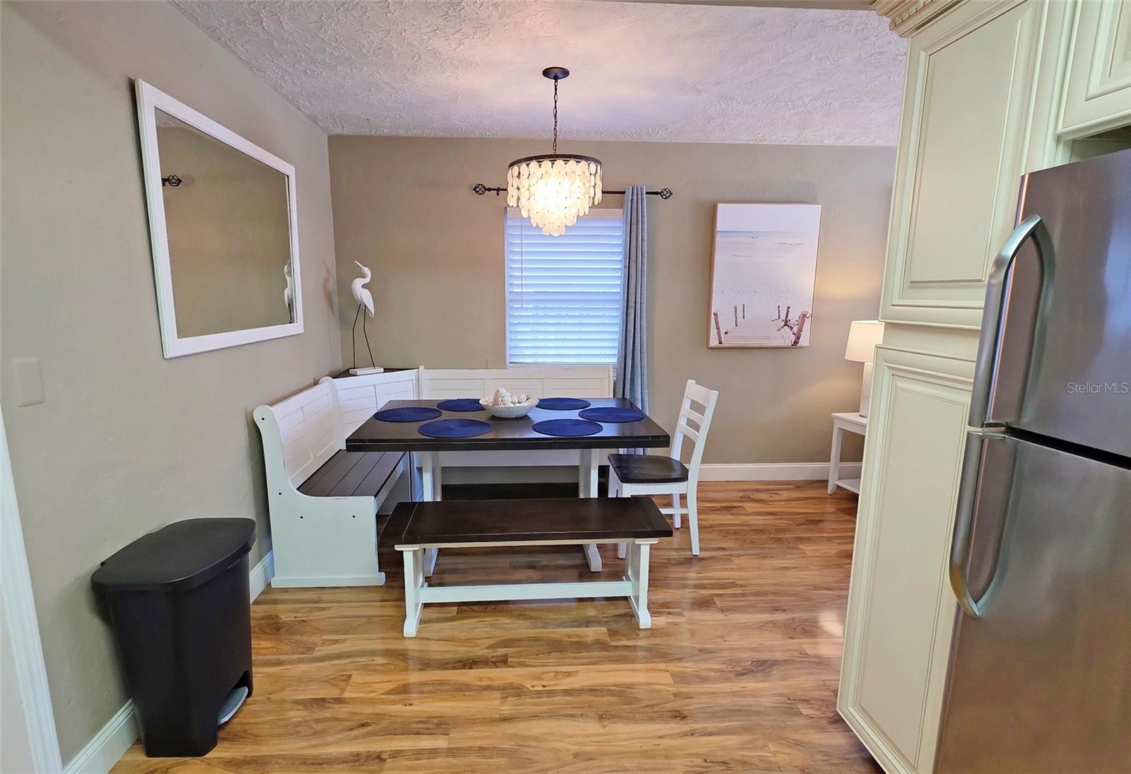 Image 12 of 29 For 2442 Wood Street