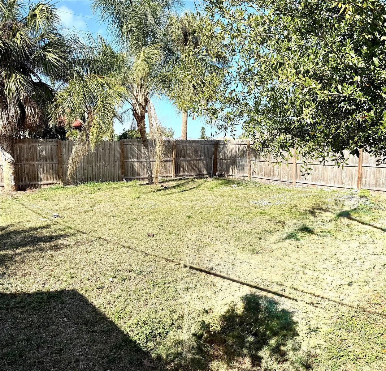 Image 15 of 15 For 1221 22nd Avenue W