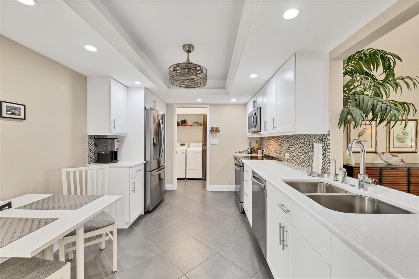 Image 11 of 48 For 5448 Crestlake Boulevard 158