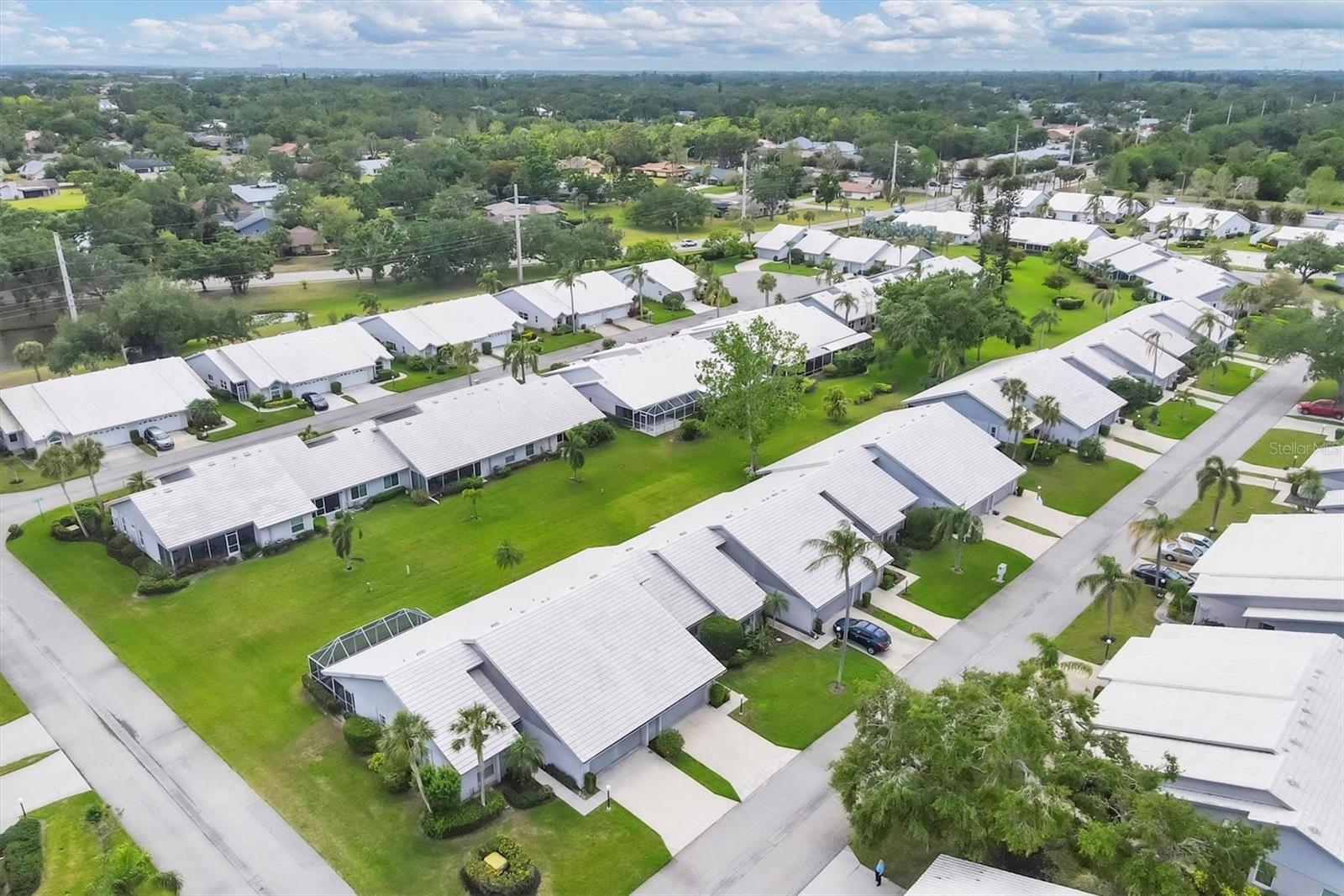 Image 2 of 48 For 5448 Crestlake Boulevard 158