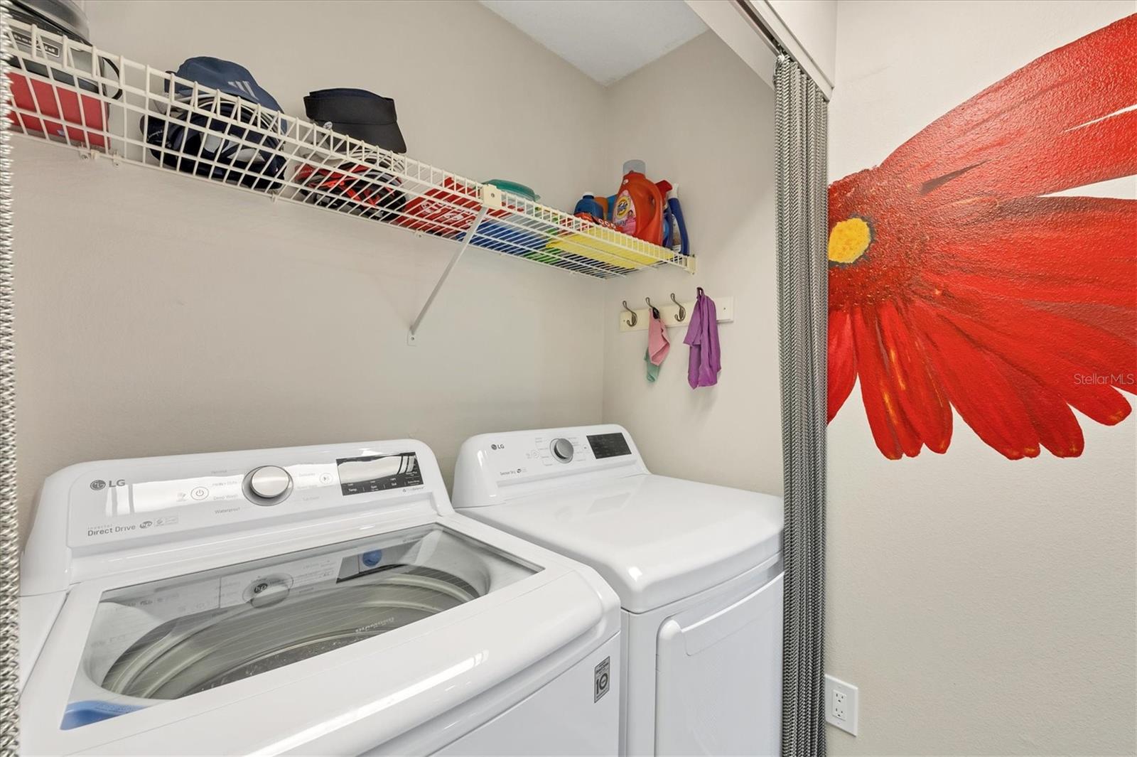 Image 26 of 48 For 5448 Crestlake Boulevard 158