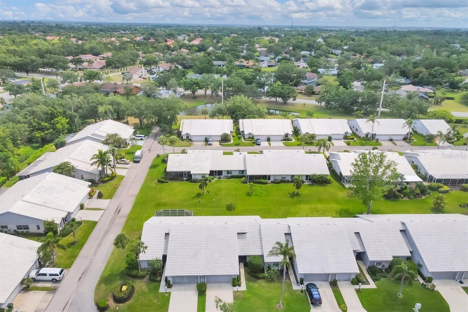 Image 3 of 48 For 5448 Crestlake Boulevard 158