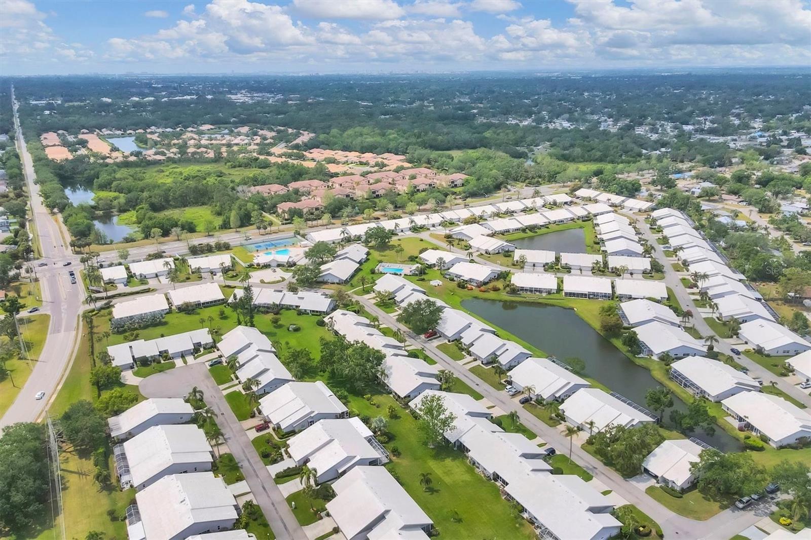 Image 38 of 48 For 5448 Crestlake Boulevard 158