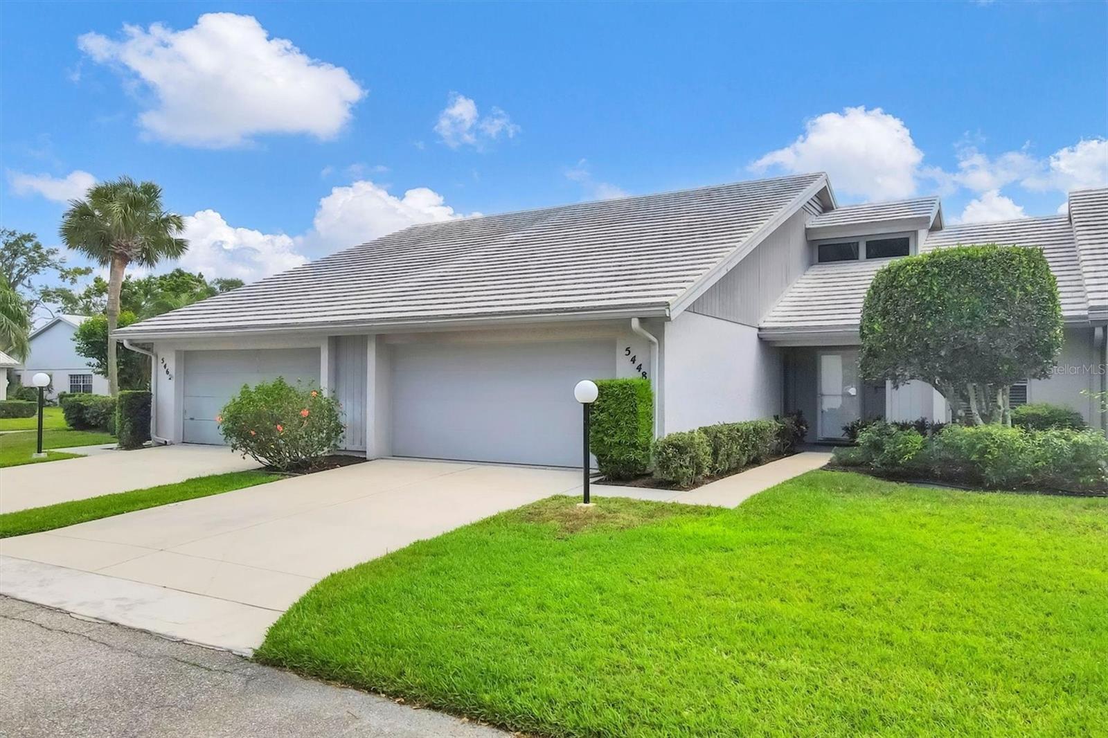 Image 4 of 48 For 5448 Crestlake Boulevard 158