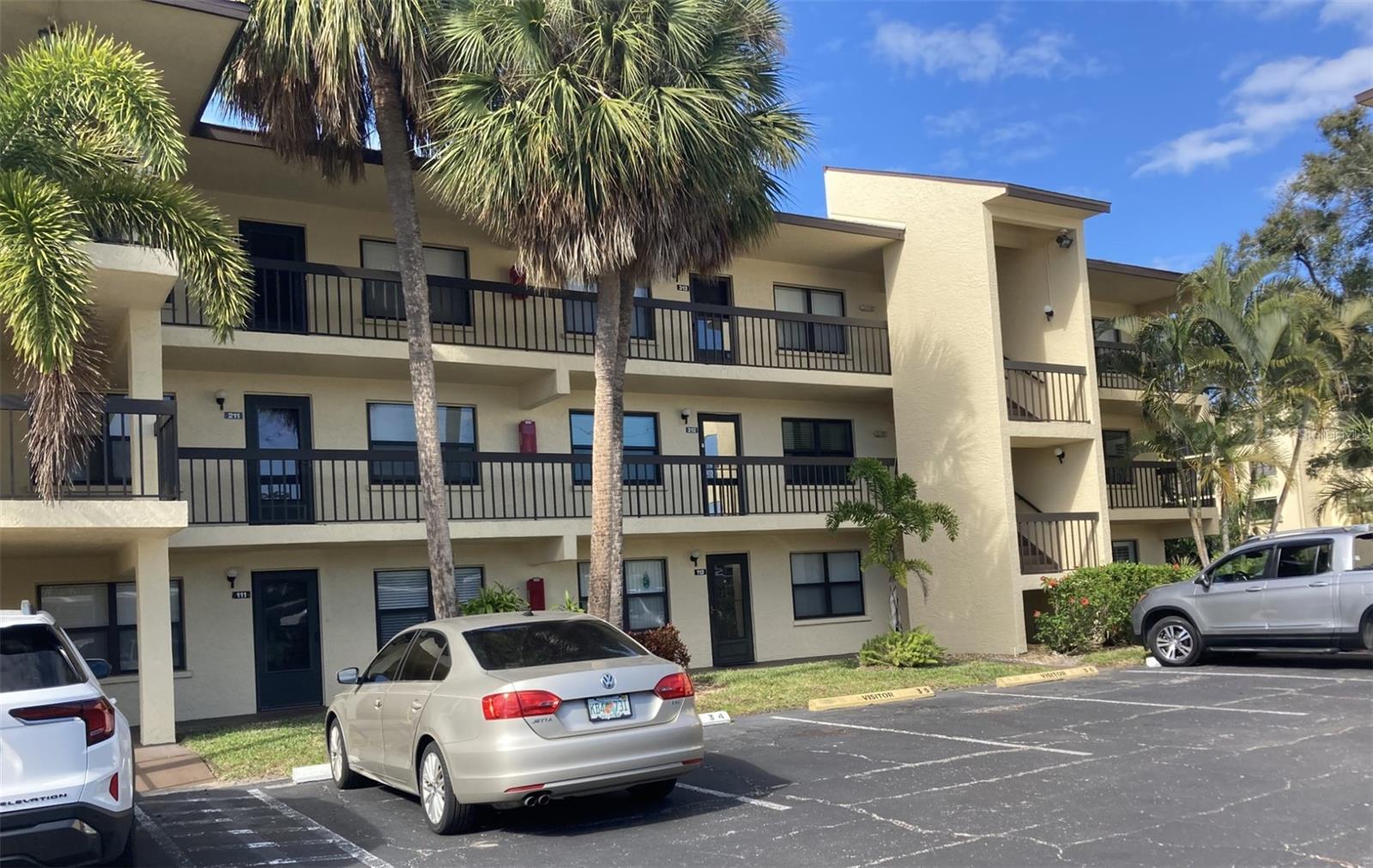 Details for 305 30th Avenue W A212, BRADENTON, FL 34205