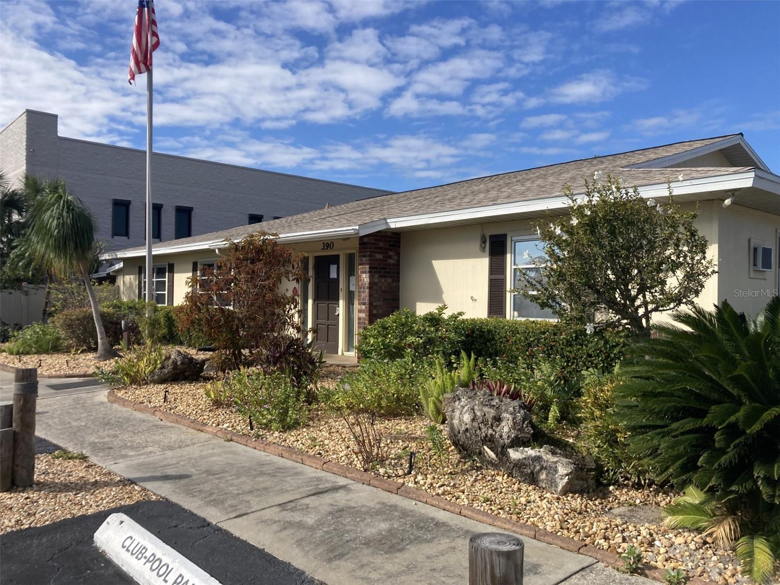 Image 22 of 22 For 305 30th Avenue W A212