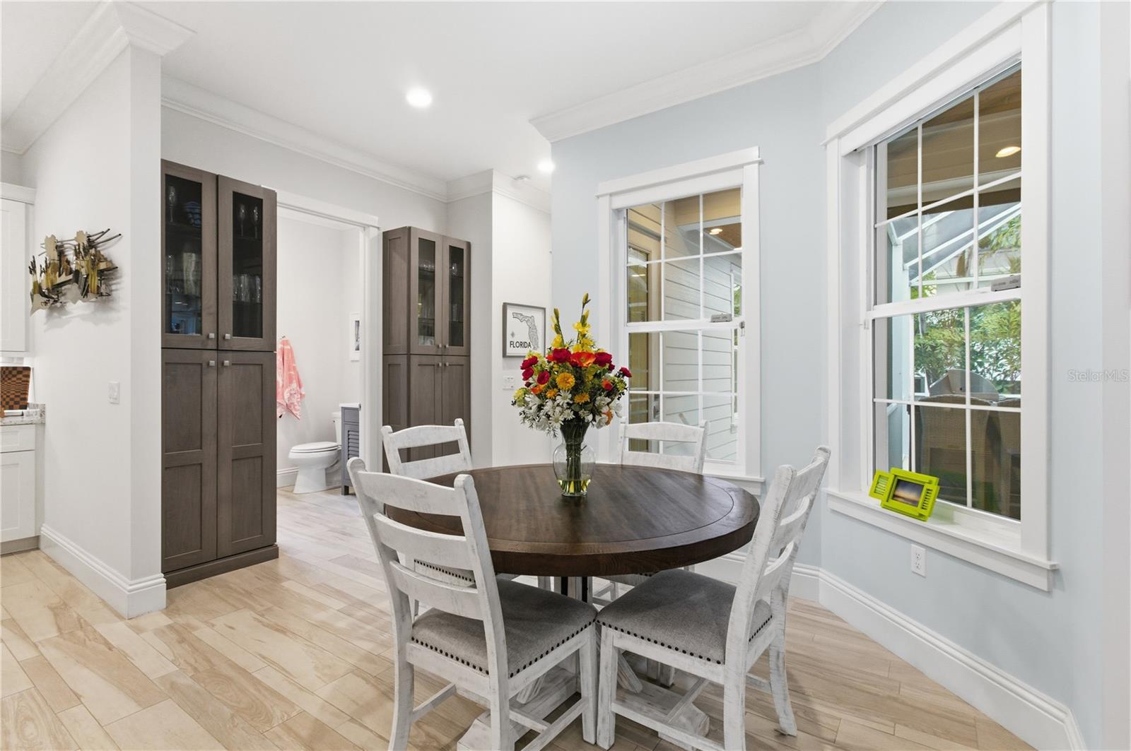 Image 13 of 47 For 3919 Roberts Point Road