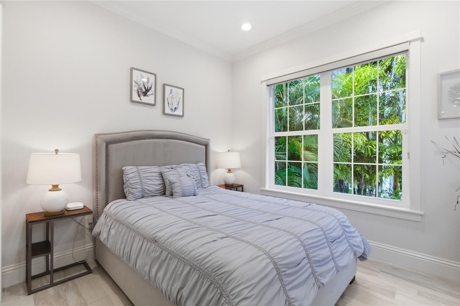 Image 28 of 47 For 3919 Roberts Point Road