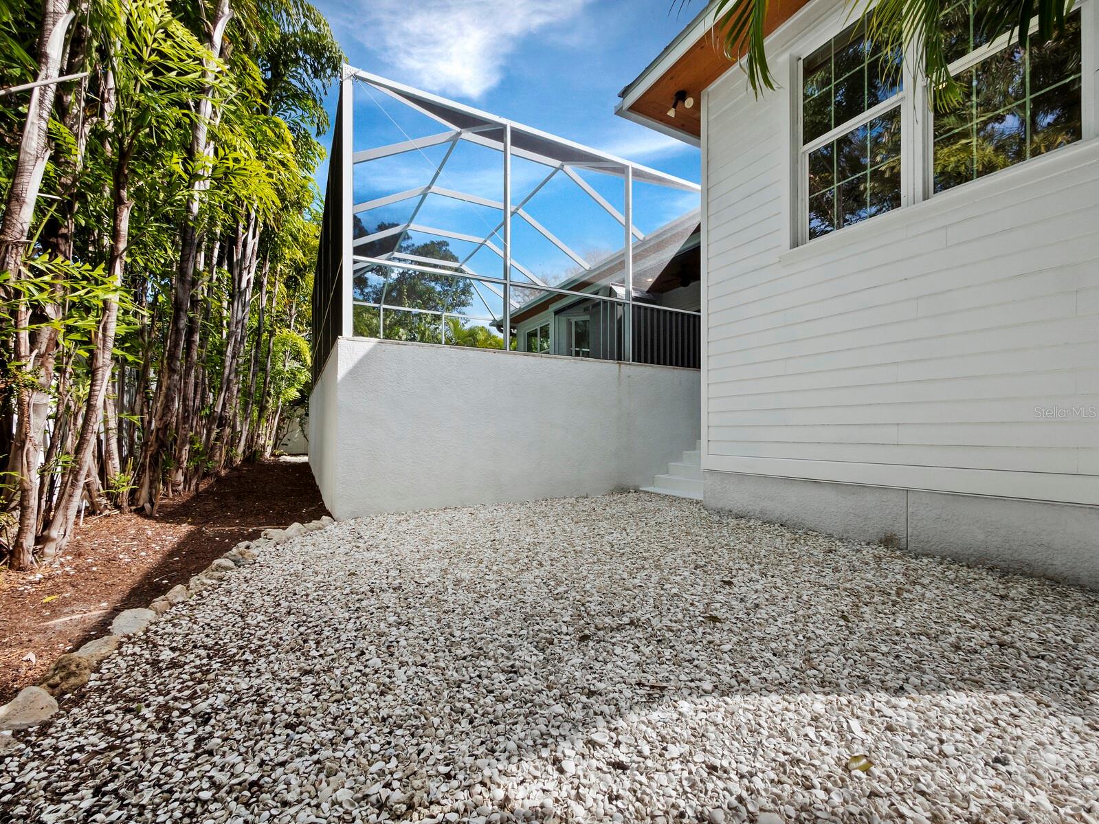 Image 34 of 47 For 3919 Roberts Point Road