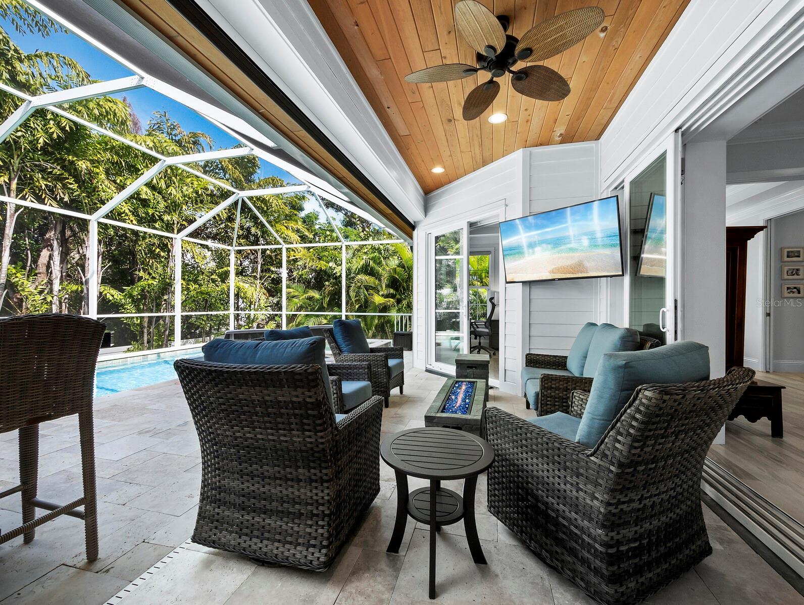 Image 5 of 47 For 3919 Roberts Point Road