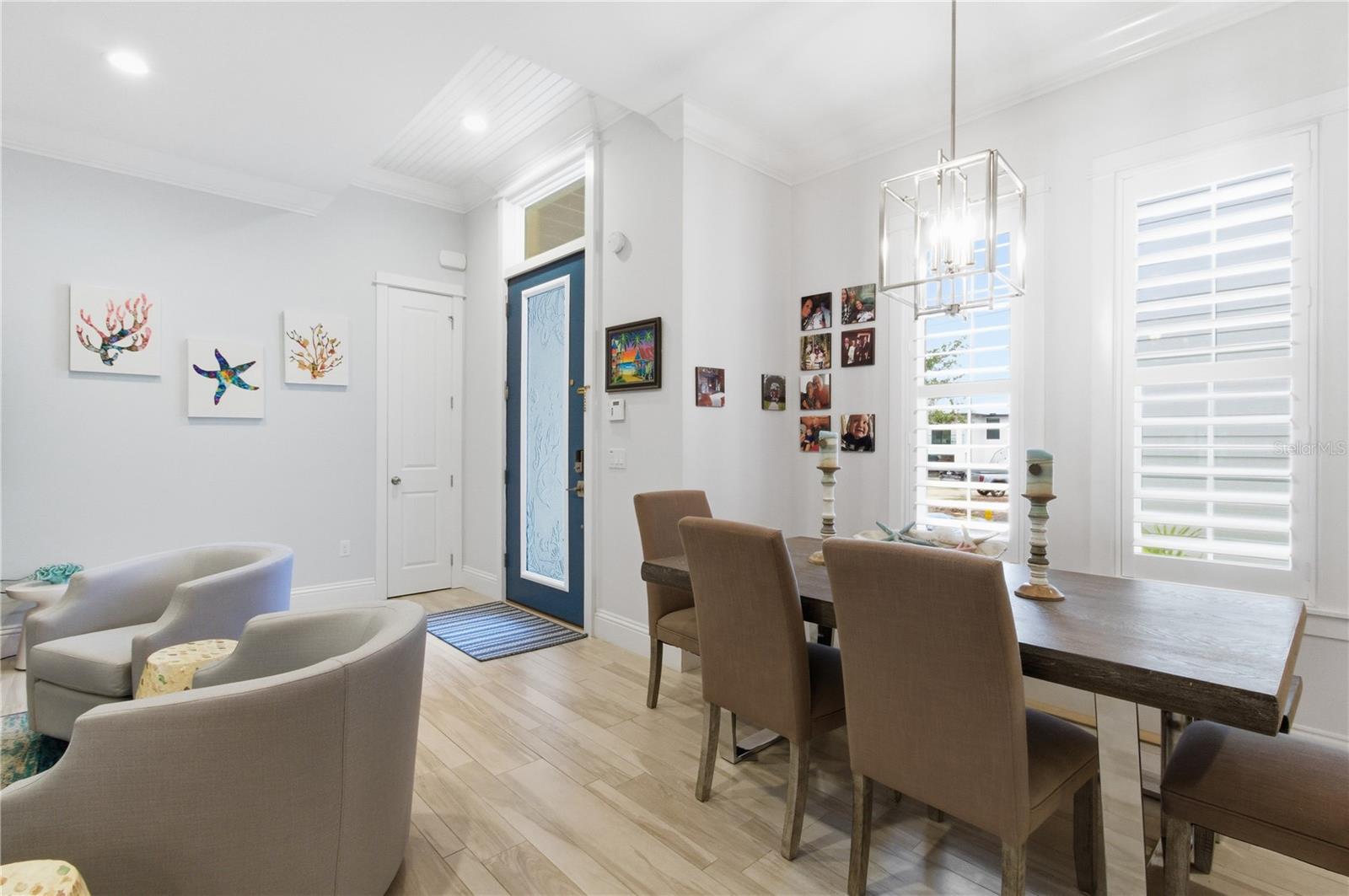 Image 7 of 47 For 3919 Roberts Point Road