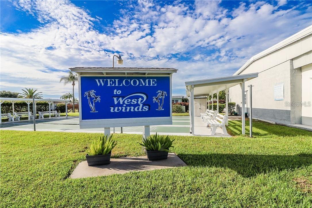 Image 22 of 26 For 5316 53rd Avenue E A33