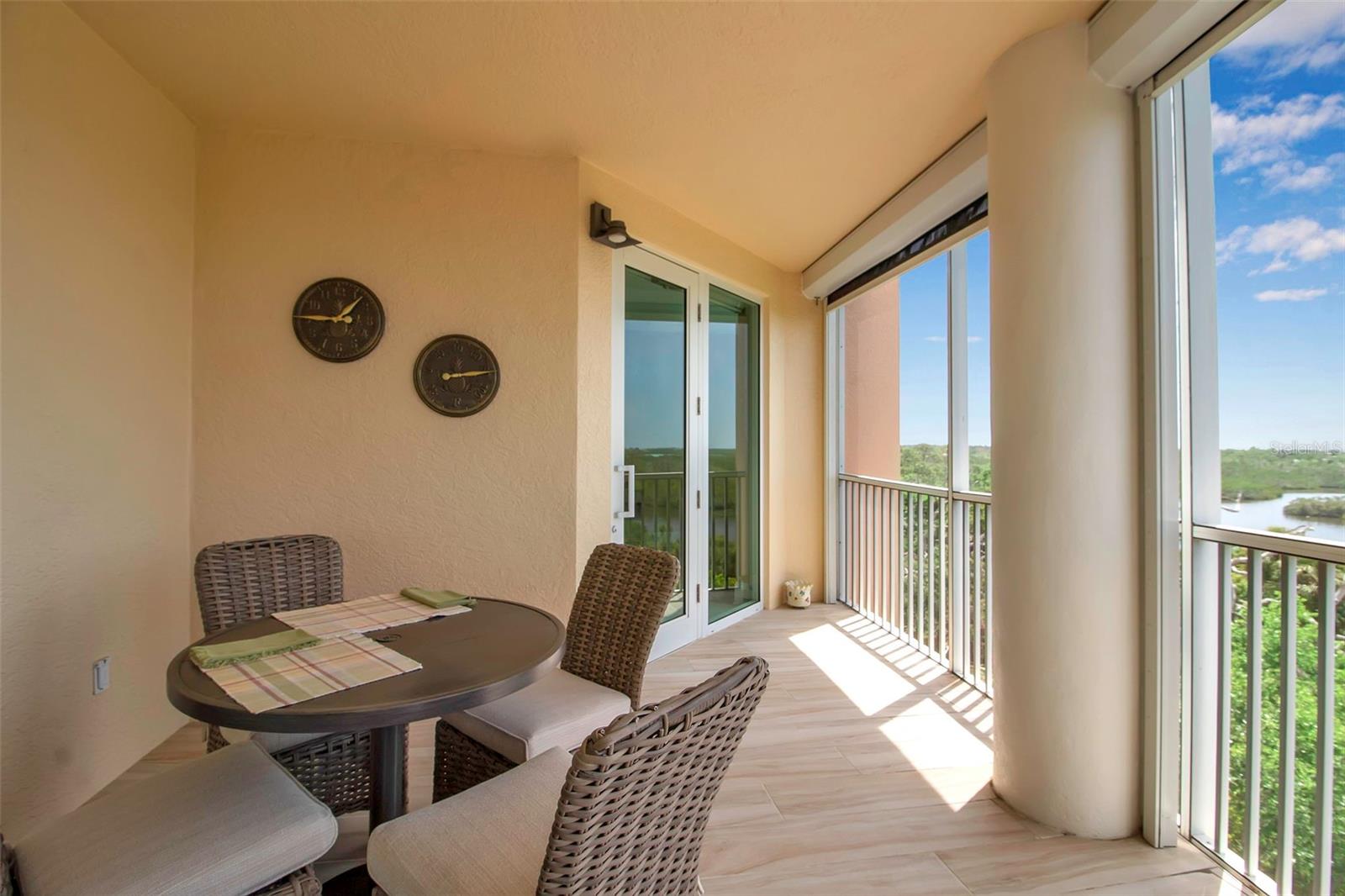 Image 14 of 32 For 3621 N Point Road 603