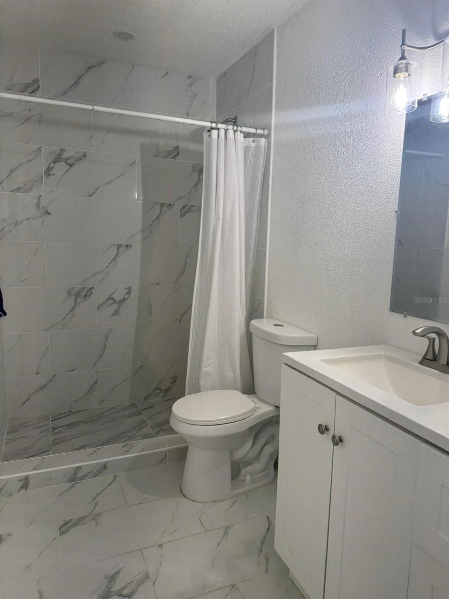 Image 15 of 64 For 10375 Paradise Boulevard 56