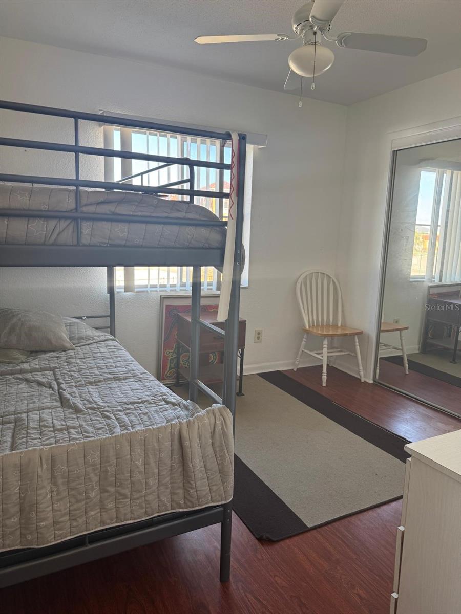 Image 21 of 64 For 10375 Paradise Boulevard 56