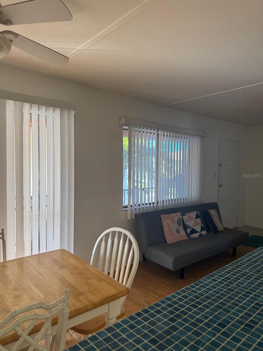 Image 28 of 64 For 10375 Paradise Boulevard 56