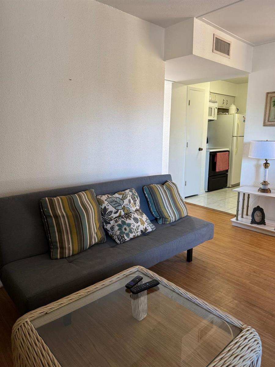 Image 30 of 64 For 10375 Paradise Boulevard 56