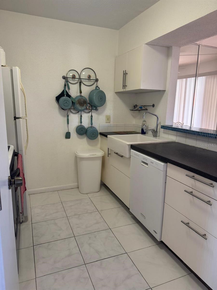 Image 31 of 64 For 10375 Paradise Boulevard 56