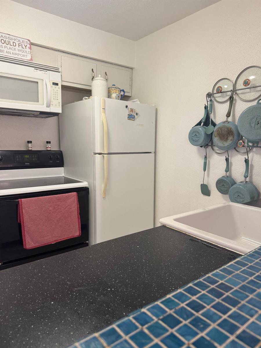 Image 34 of 64 For 10375 Paradise Boulevard 56