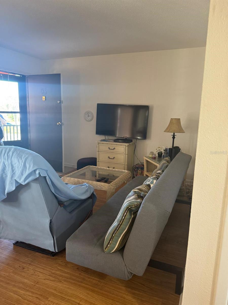 Image 9 of 64 For 10375 Paradise Boulevard 56