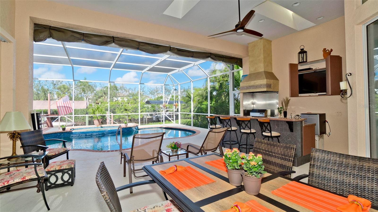 Image 33 of 50 For 4603 4th Avenue Ne