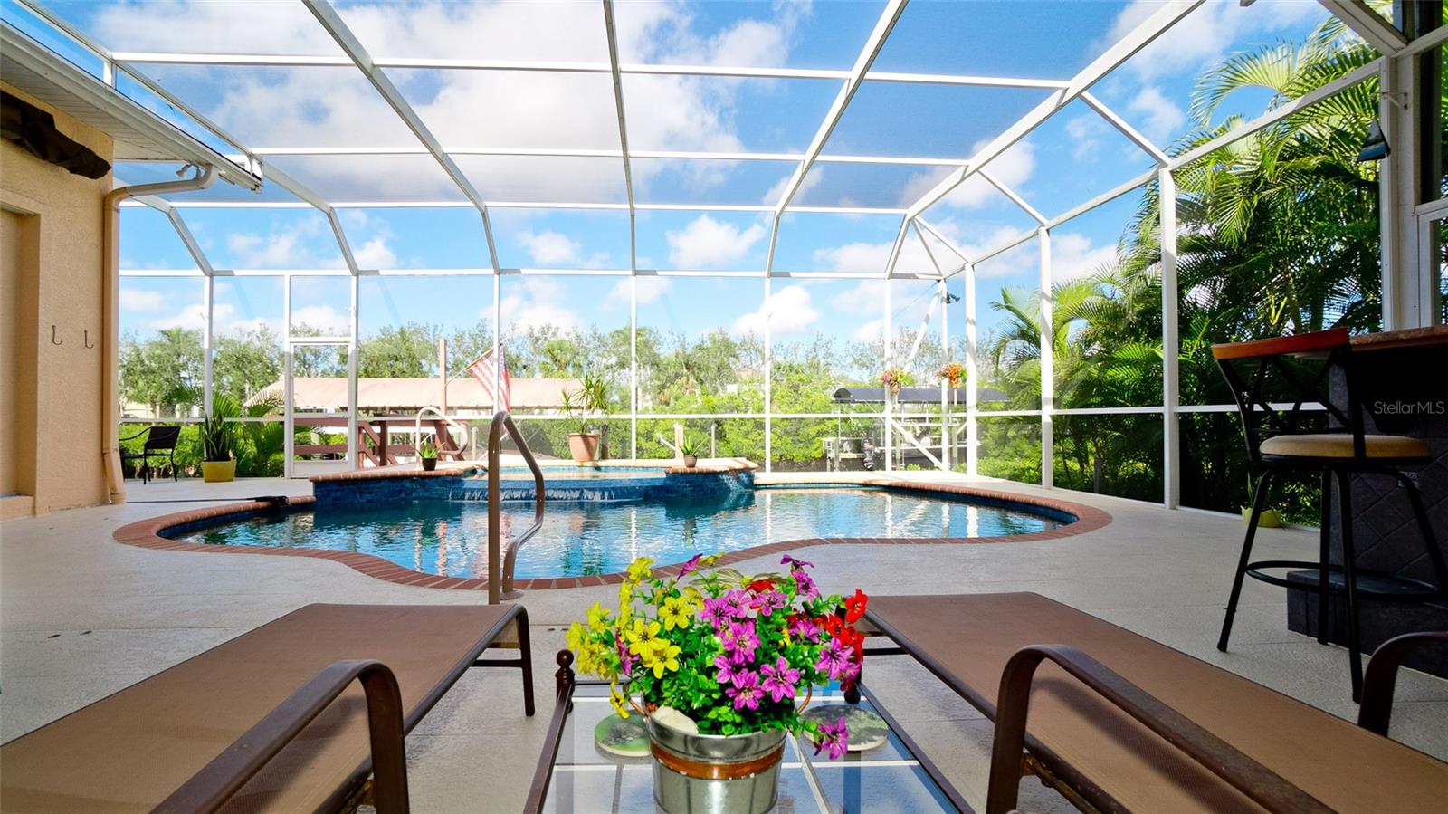 Image 35 of 50 For 4603 4th Avenue Ne