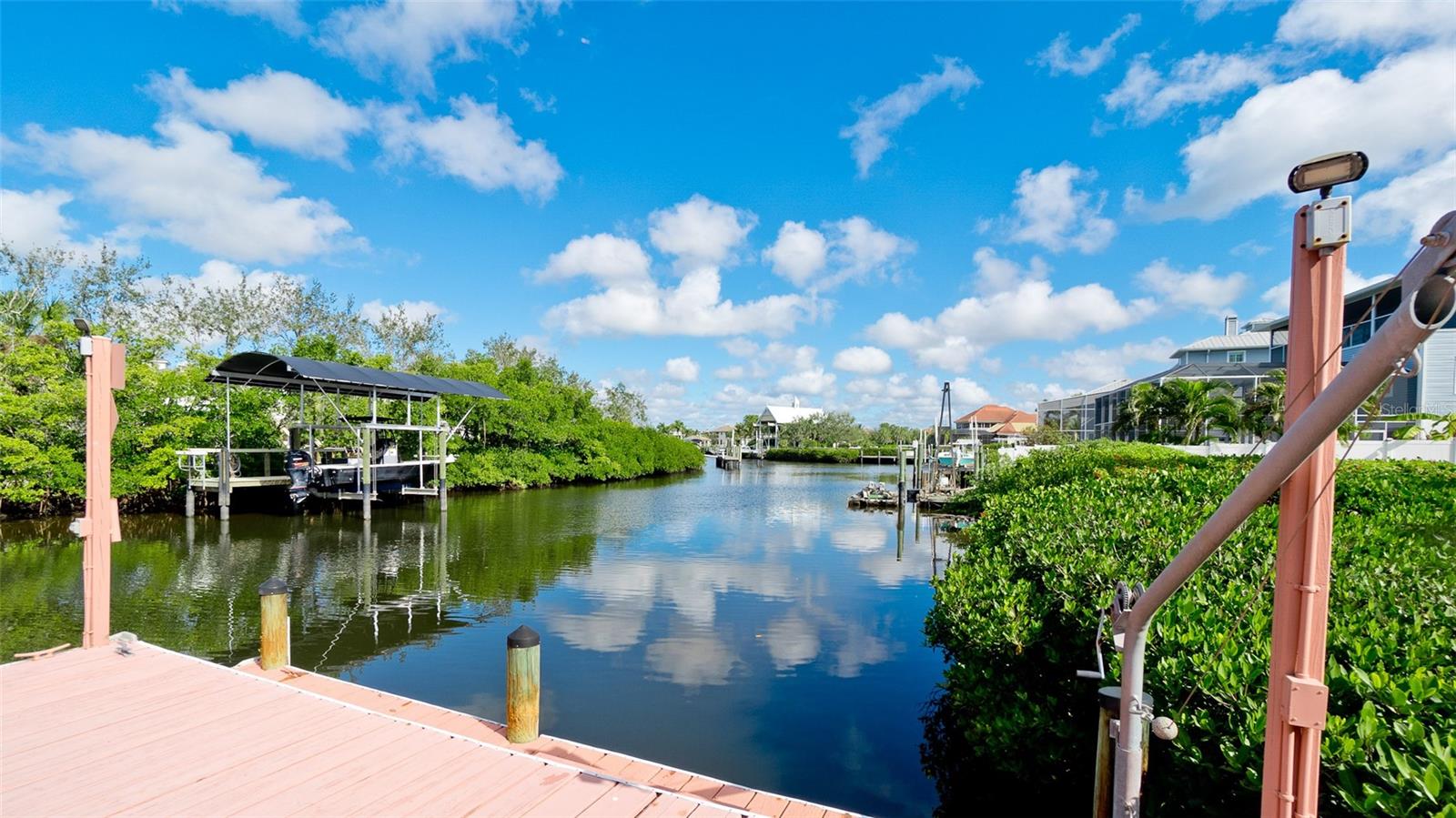 Image 42 of 50 For 4603 4th Avenue Ne