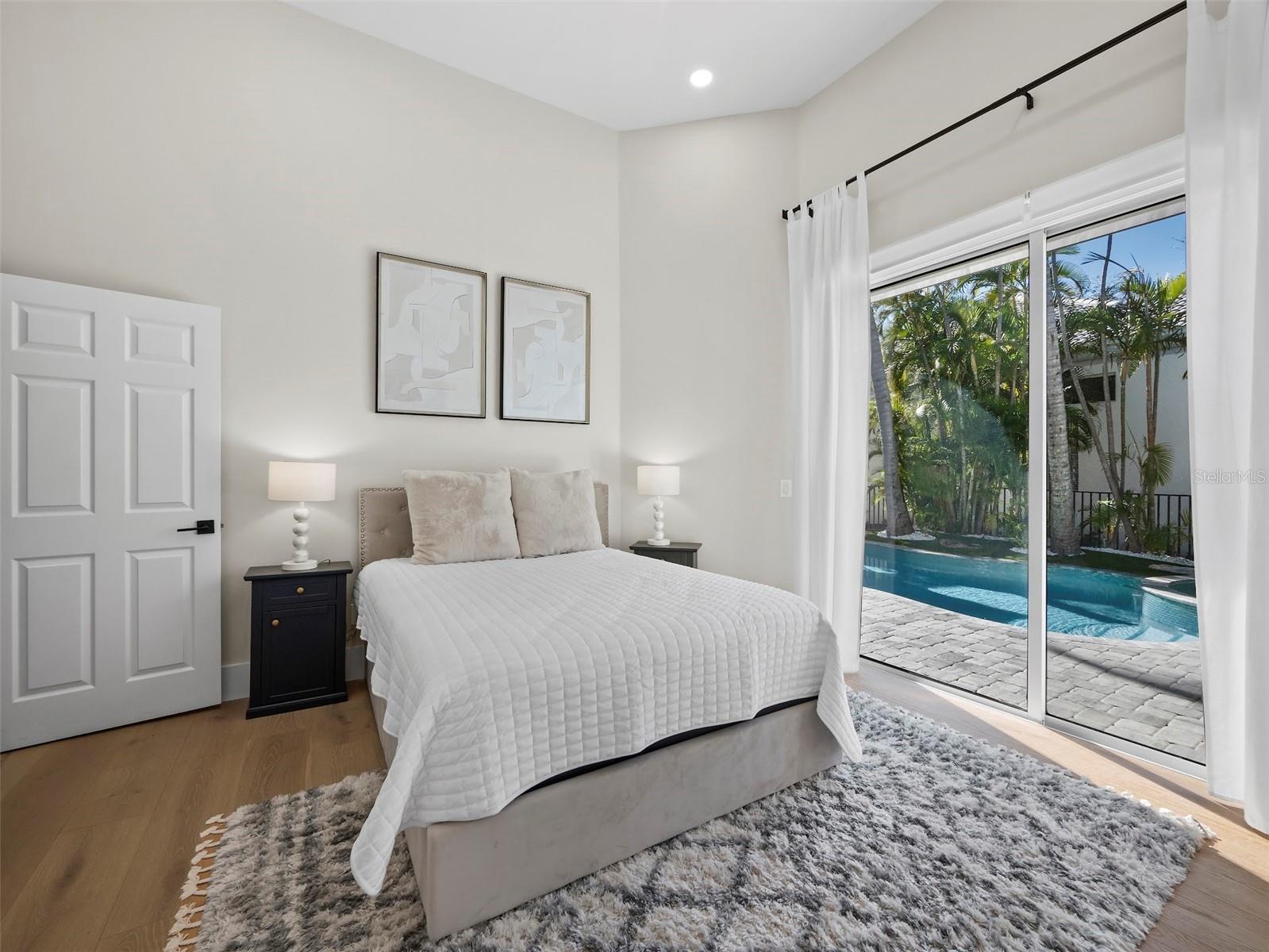 Image 24 of 78 For 3533 Fair Oaks Lane