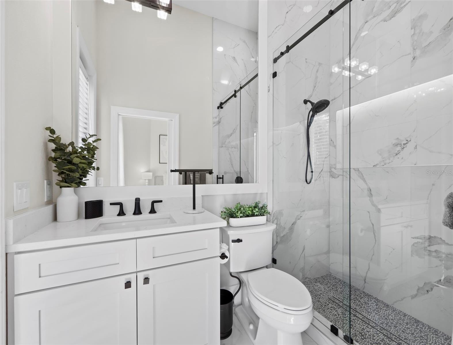 Image 25 of 78 For 3533 Fair Oaks Lane