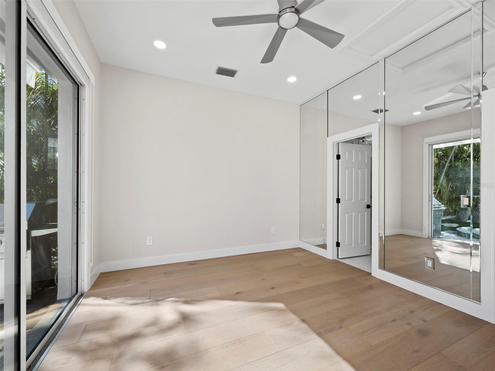 Image 43 of 78 For 3533 Fair Oaks Lane