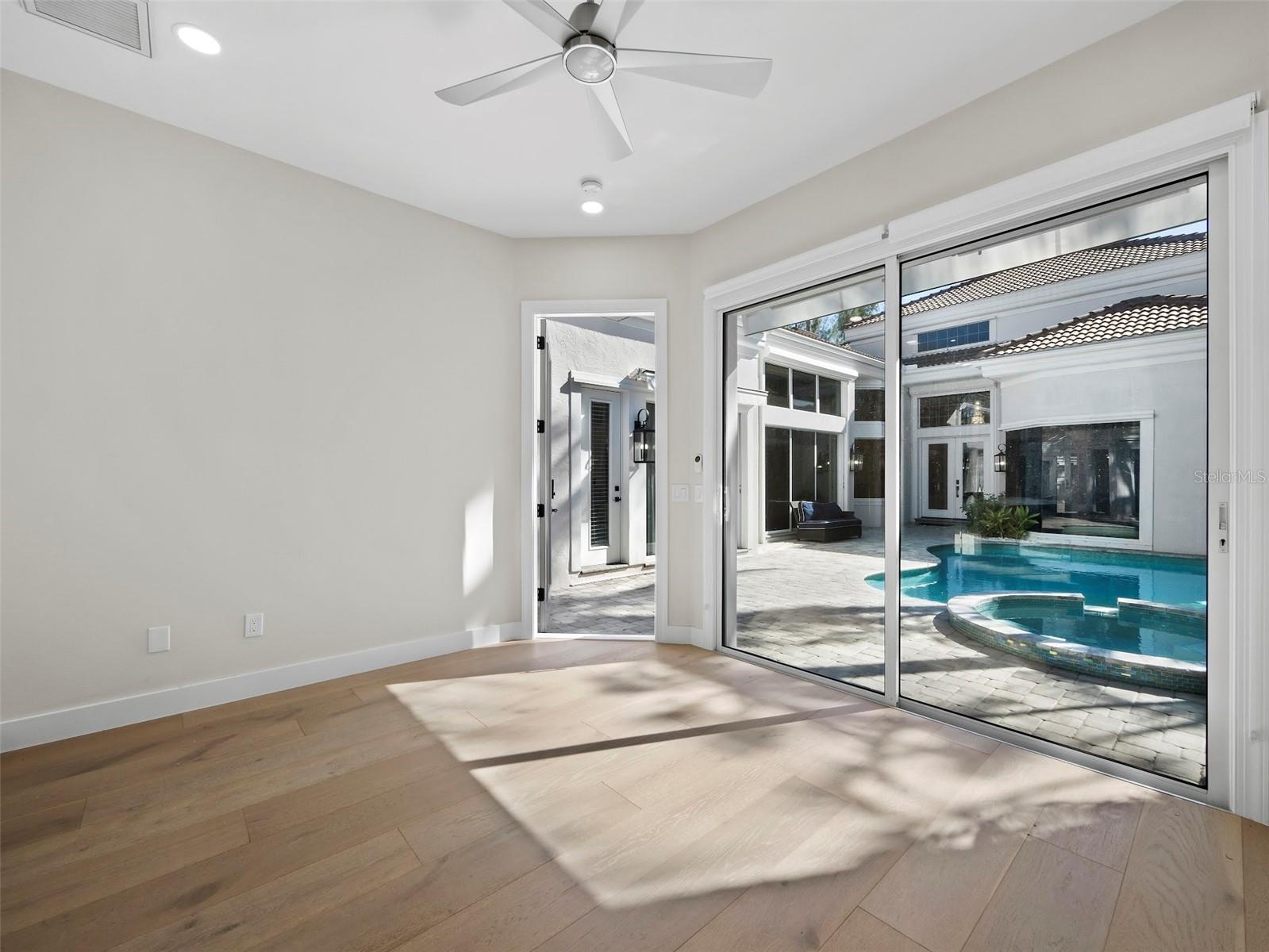 Image 44 of 78 For 3533 Fair Oaks Lane