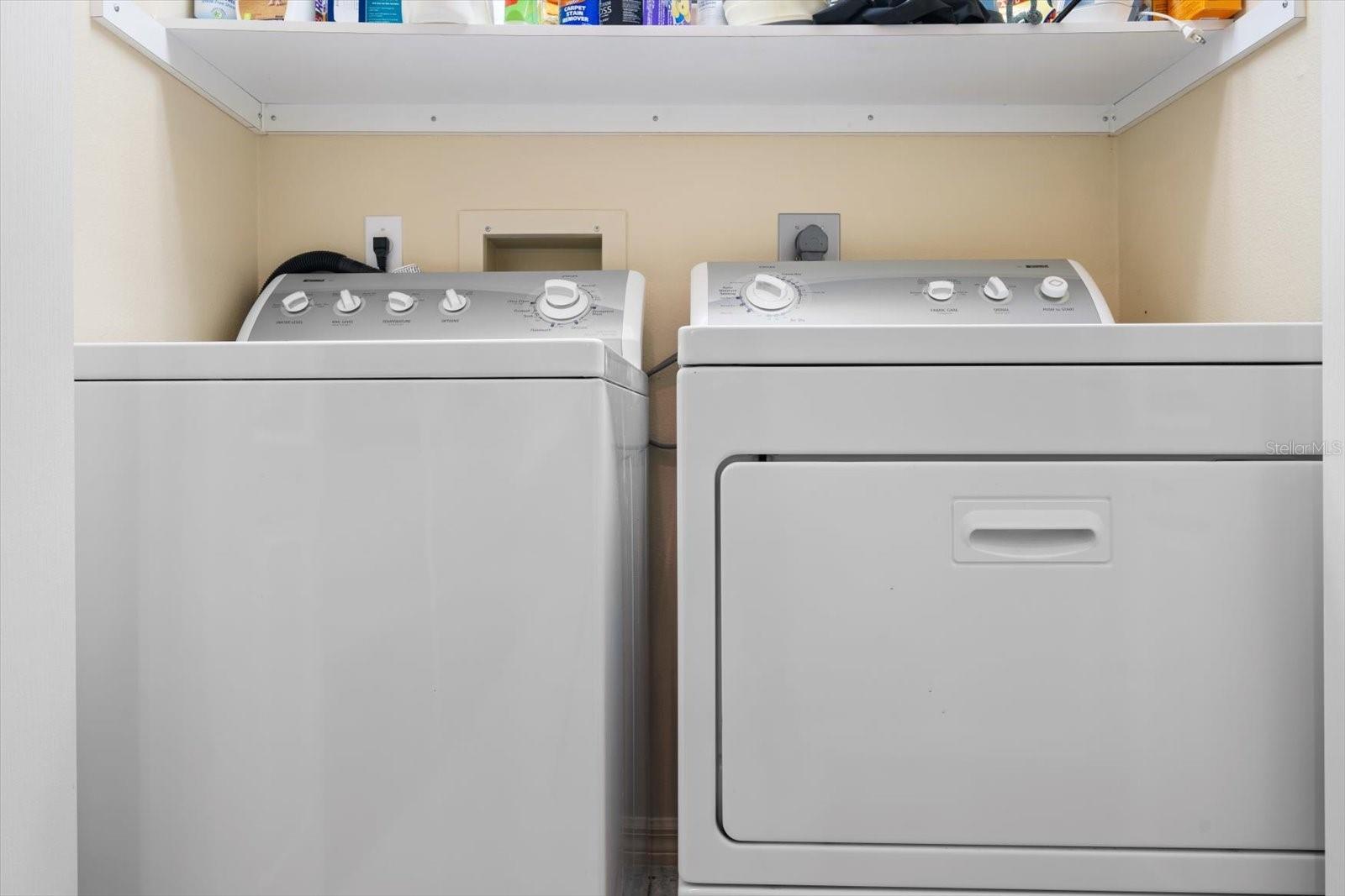 Image 14 of 43 For 3871 Alamanda Drive