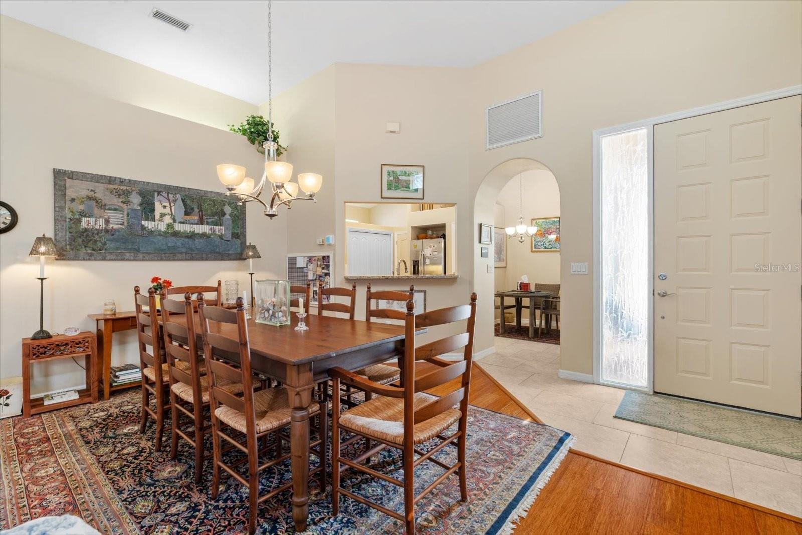 Image 15 of 43 For 3871 Alamanda Drive