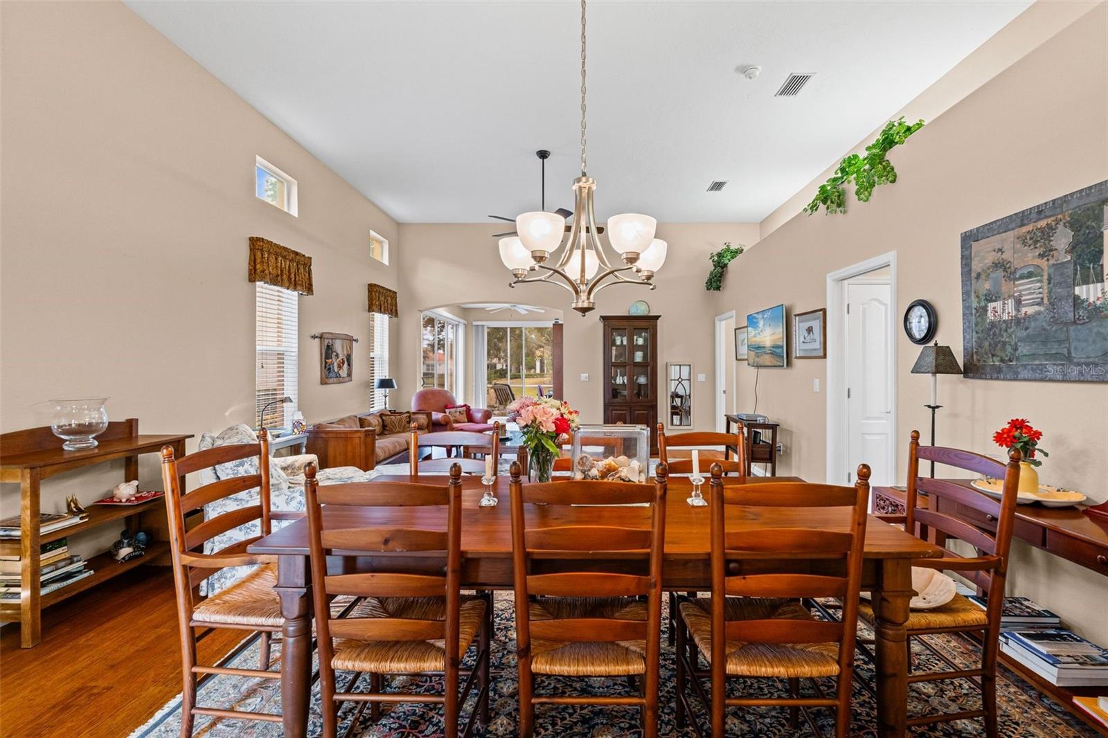 Image 17 of 43 For 3871 Alamanda Drive