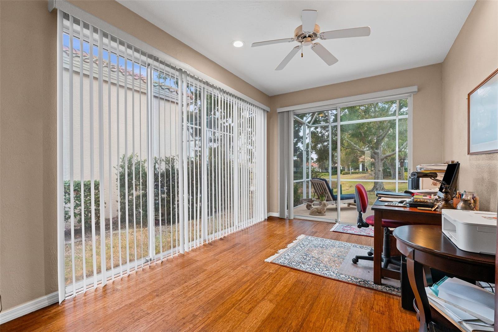 Image 25 of 43 For 3871 Alamanda Drive