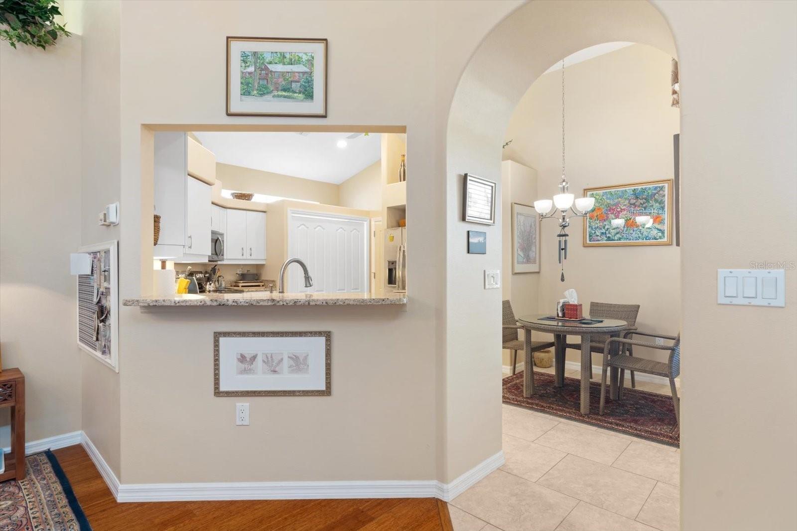 Image 8 of 43 For 3871 Alamanda Drive