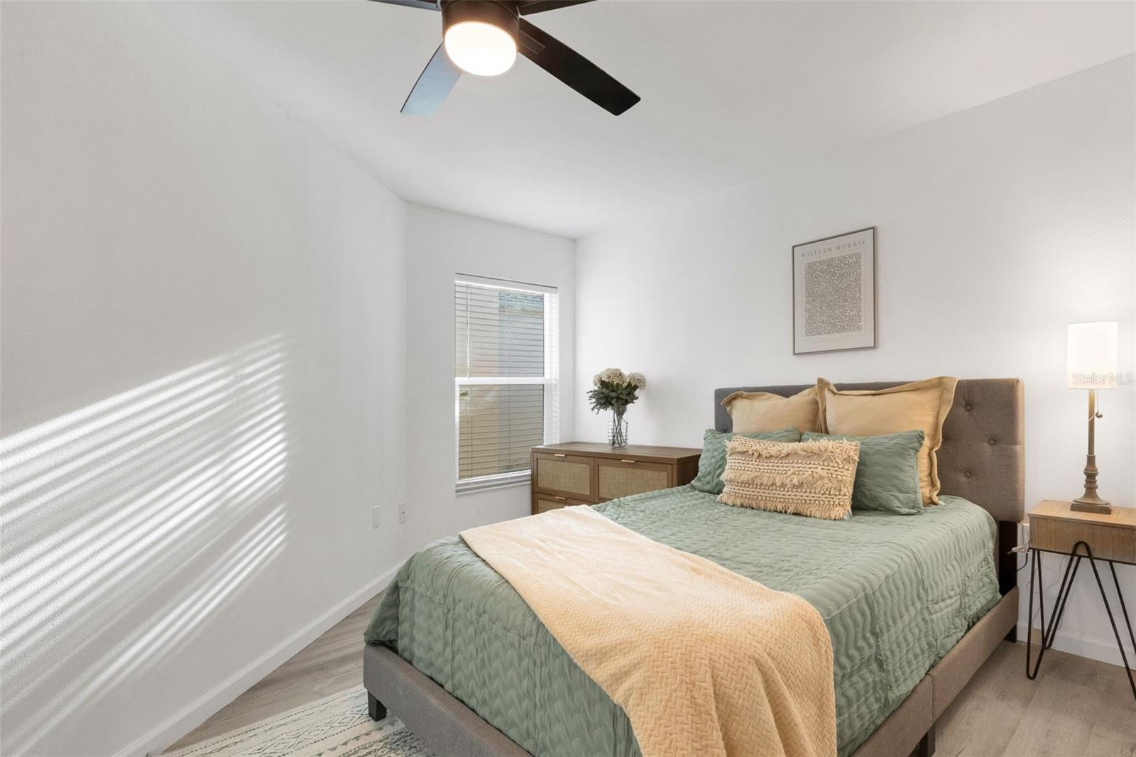 Image 29 of 42 For 606 Marcus Street 26