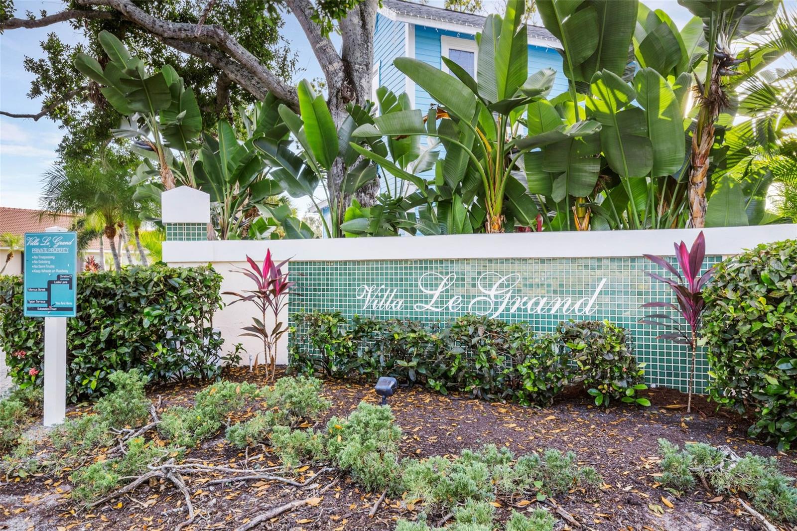 Image 39 of 42 For 606 Marcus Street 26