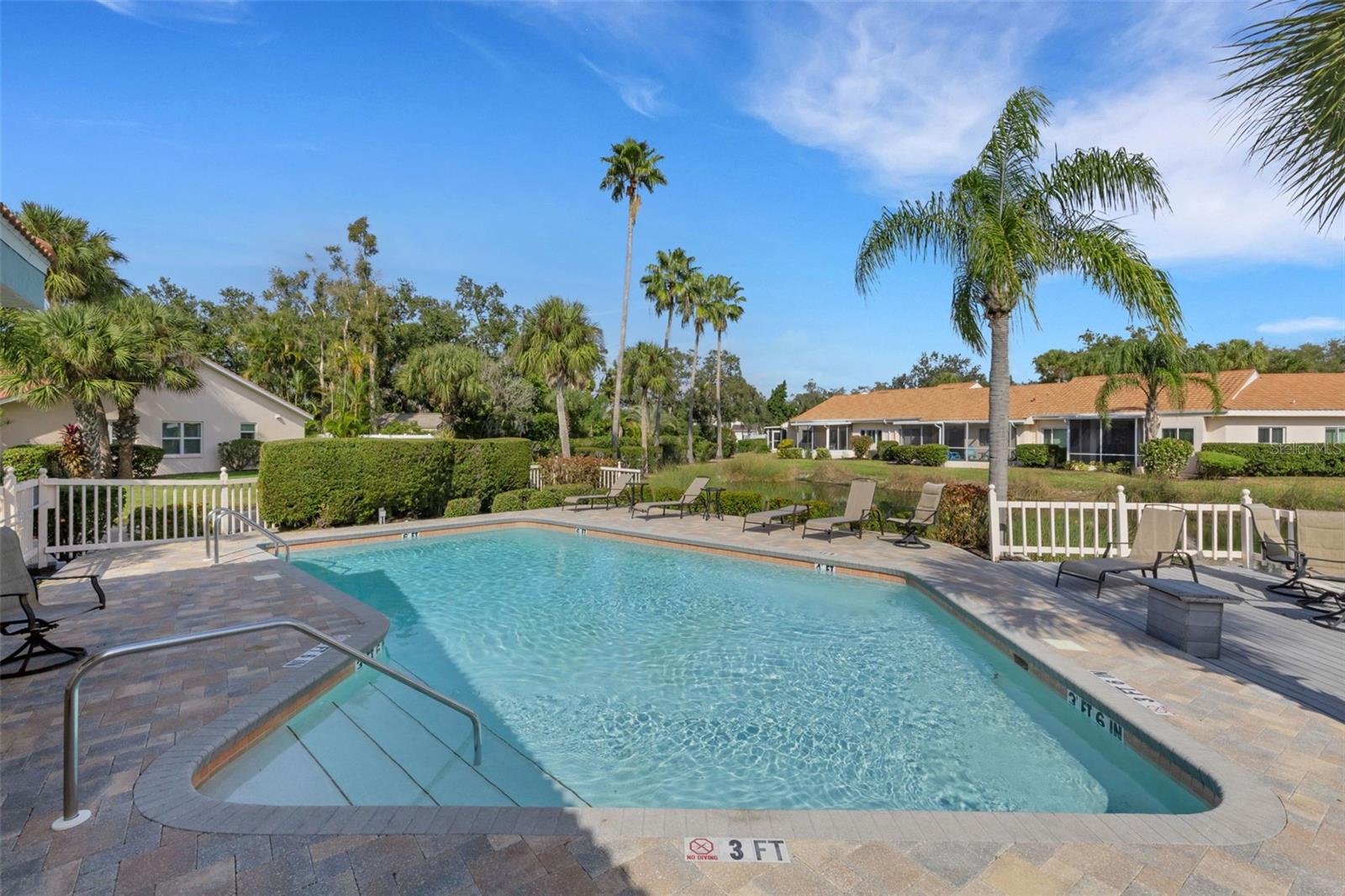 Image 41 of 42 For 606 Marcus Street 26