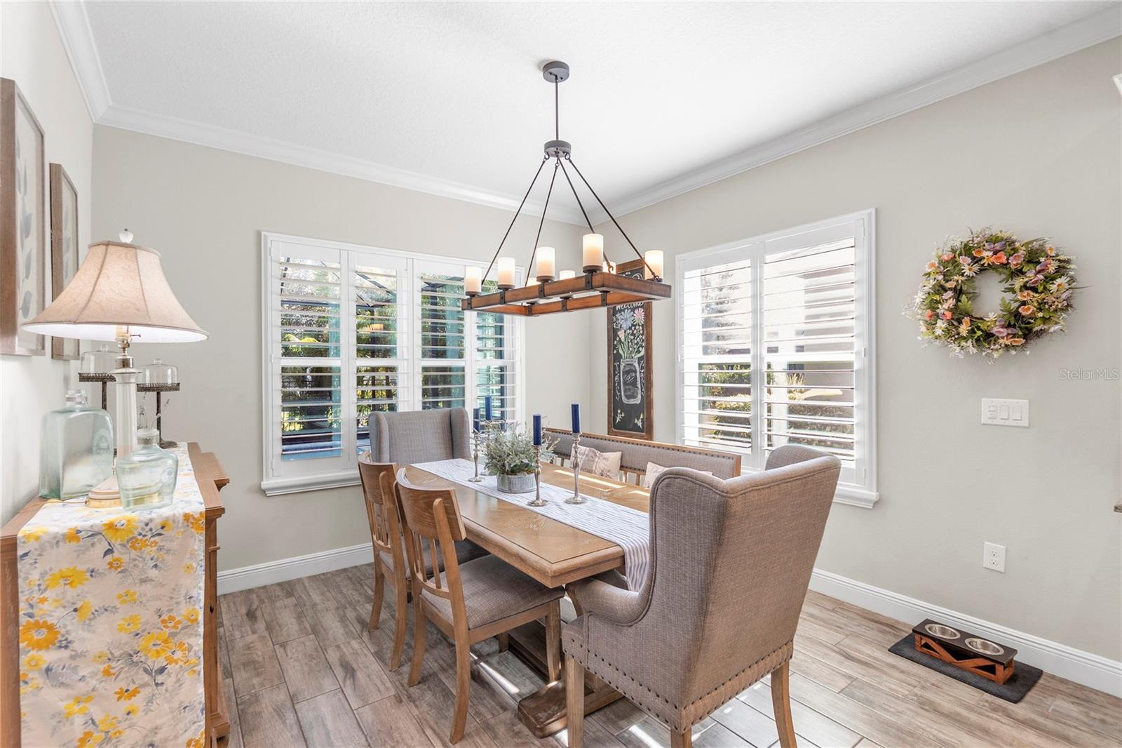 Image 12 of 46 For 6423 Tideline Drive